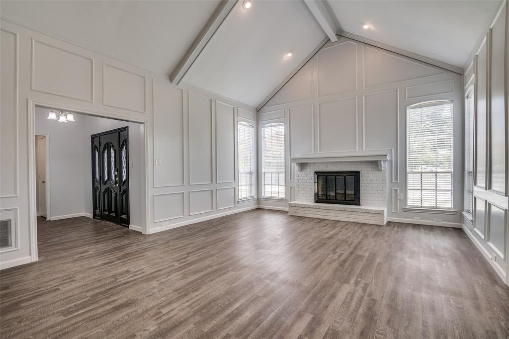 1201 Windsong Trail