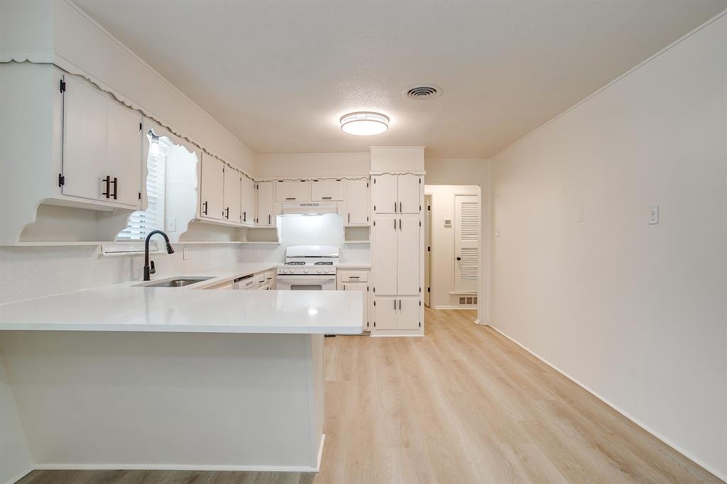 Meadowbrook Estates Add - Residential