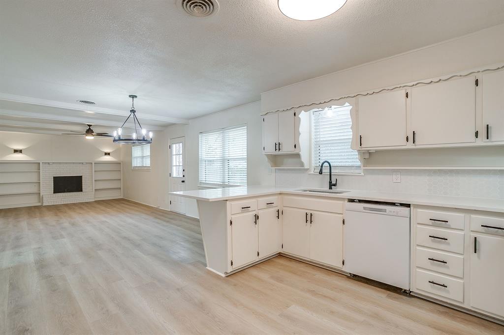 Meadowbrook Estates Add - Residential