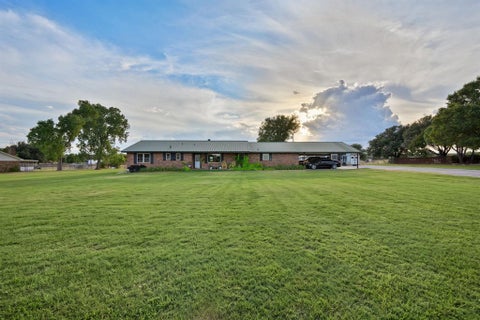 Tiny photo for 1270 County Road 437, Stephenville, TX 76401 (MLS # 21397059)