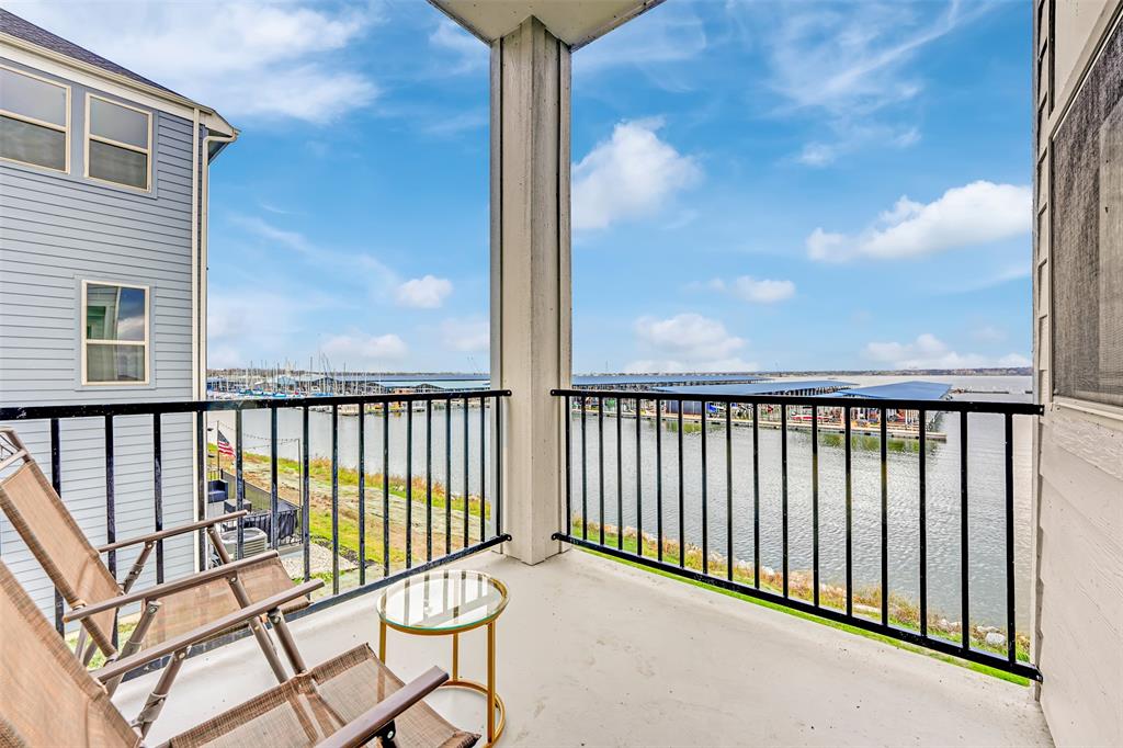 Sapphire Bay - Residential