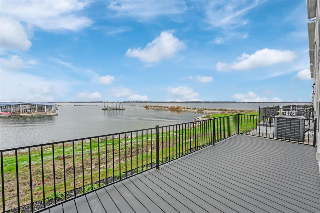 Sapphire Bay - Residential