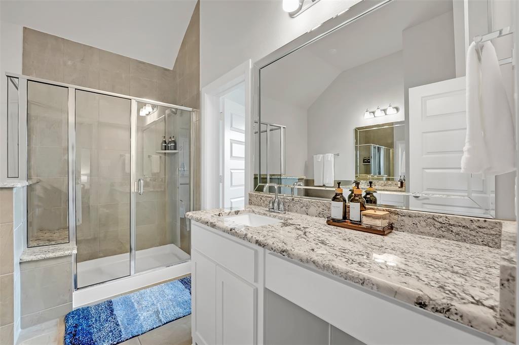 Sapphire Bay - Residential