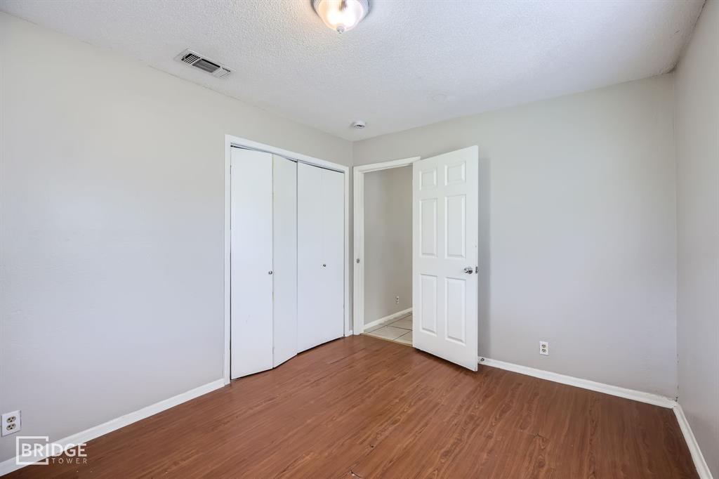 W J S Russell 4th Add - Residential Lease