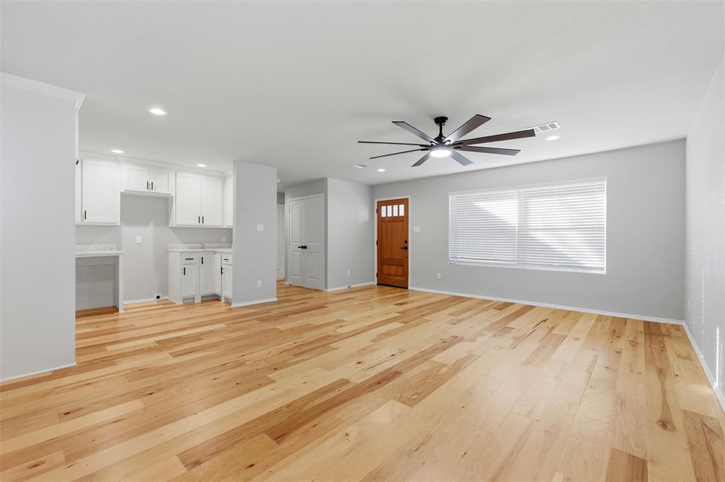 2611 Tisinger Avenue