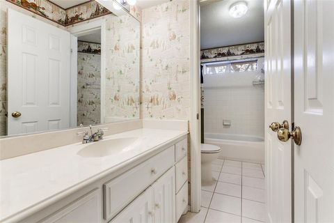 Tiny photo for 1119 Creekwood Drive, Garland, TX 75044 (MLS # 21199189)