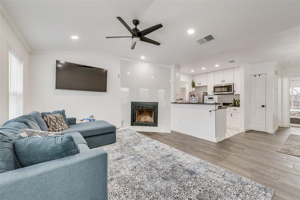 Village East Ph 01 04 - Residential