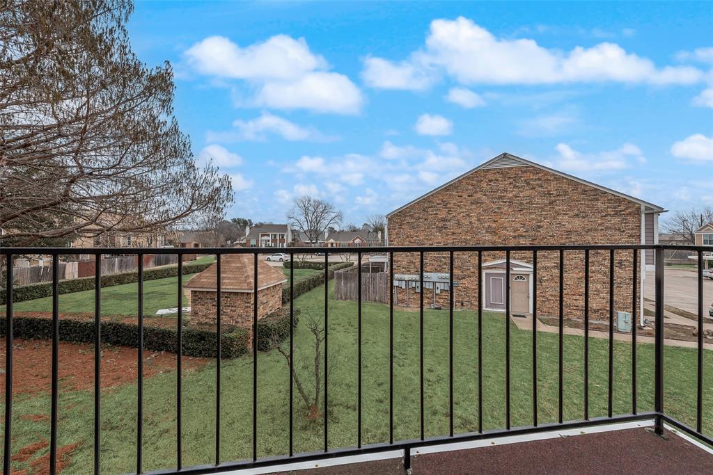 Village East Ph 01 04 - Residential