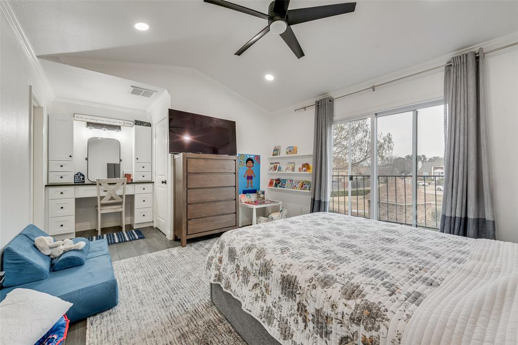 Village East Ph 01 04 - Residential