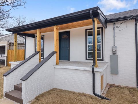 1715 Navaro Street Dallas TX 75208