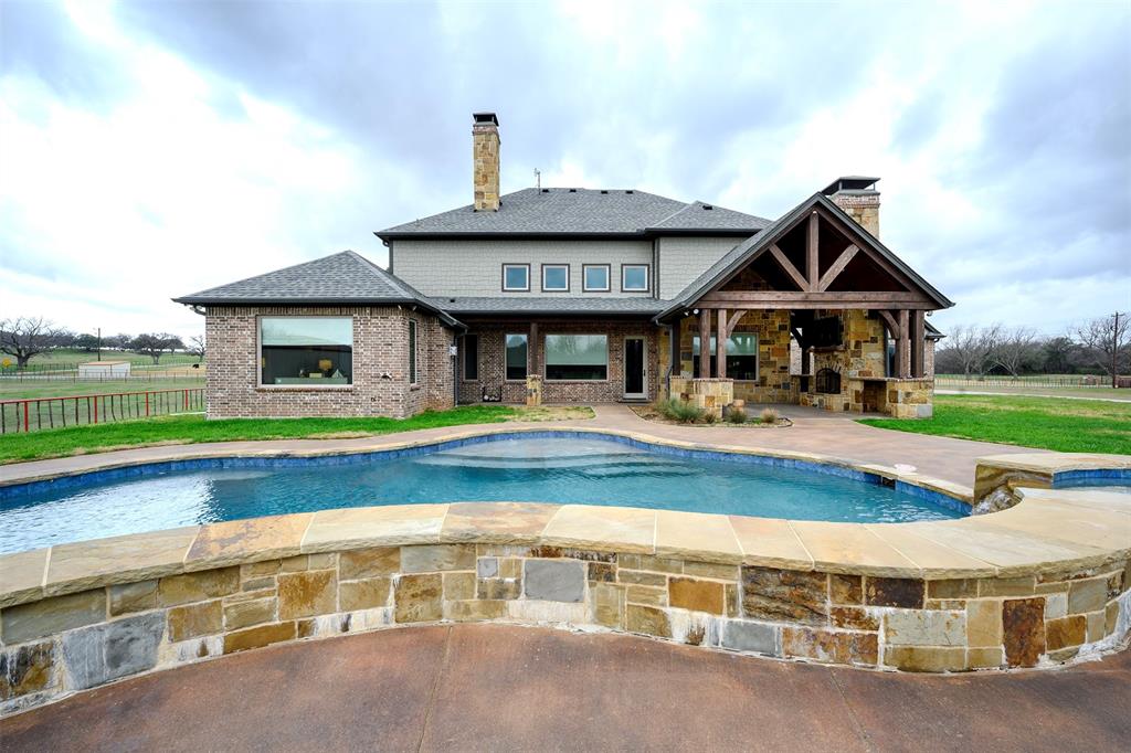Lipan, Texas, 76462, United States, 4 Bedrooms Bedrooms, ,4 BathroomsBathrooms,Residential,Active,2023915