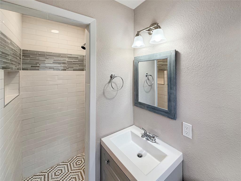 Saginaw Park Add - Residential