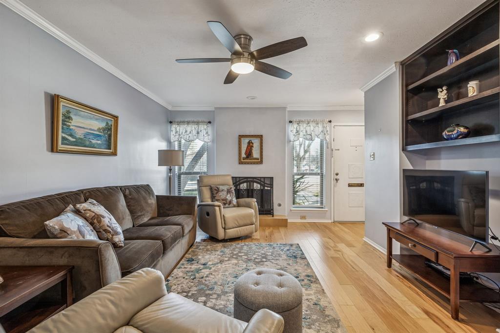 10703 Sandpiper Lane 33