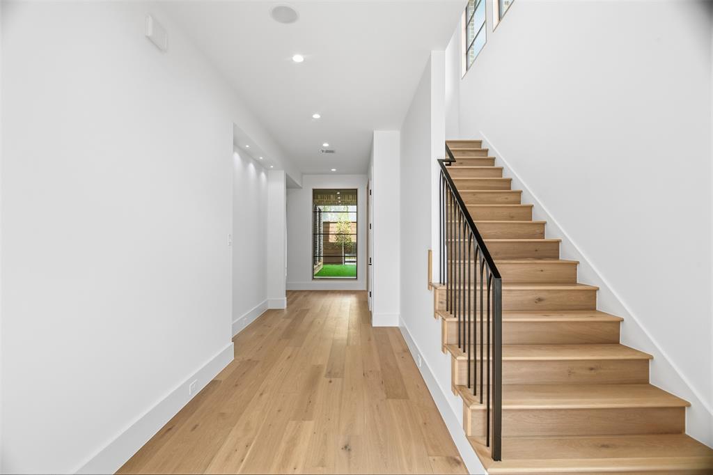 Lovers Lane Village - Residential Lease