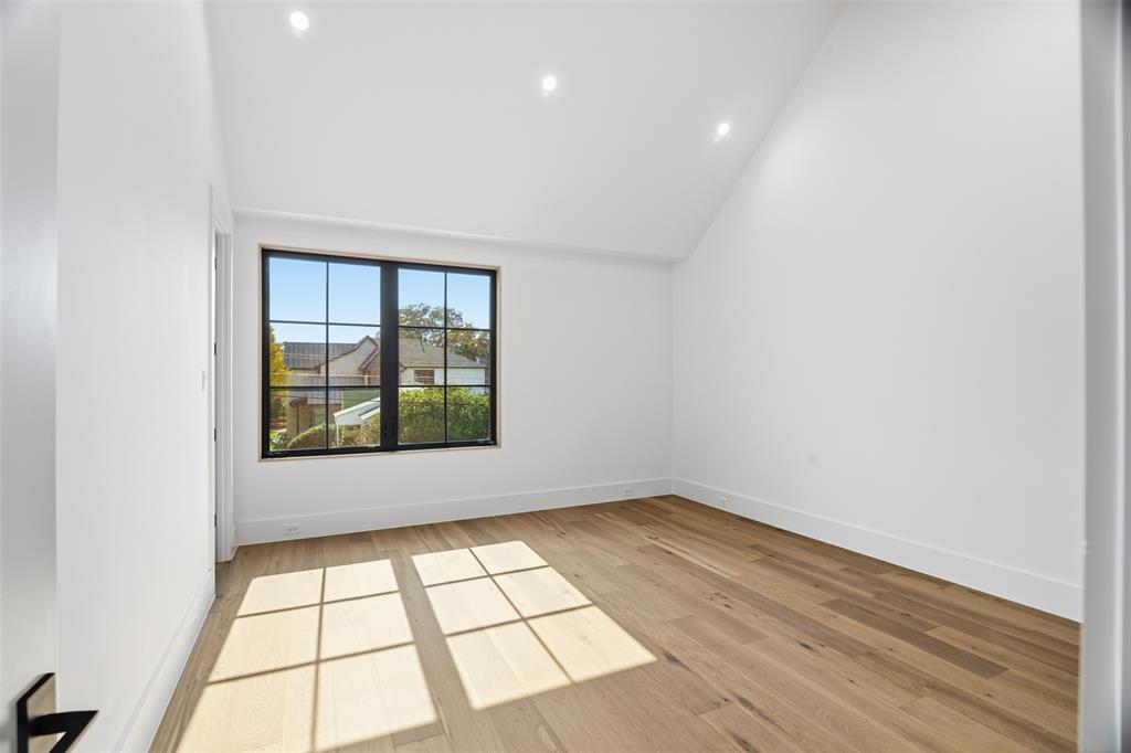 Lovers Lane Village - Residential Lease