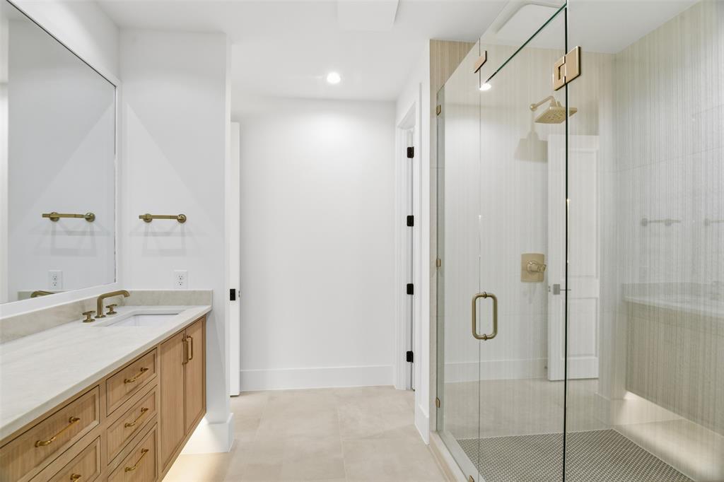 Lovers Lane Village - Residential Lease