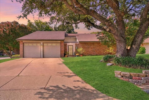 Photo of 2401 Slaton Drive, Grand Prairie, TX 75052 (MLS # 21312404)