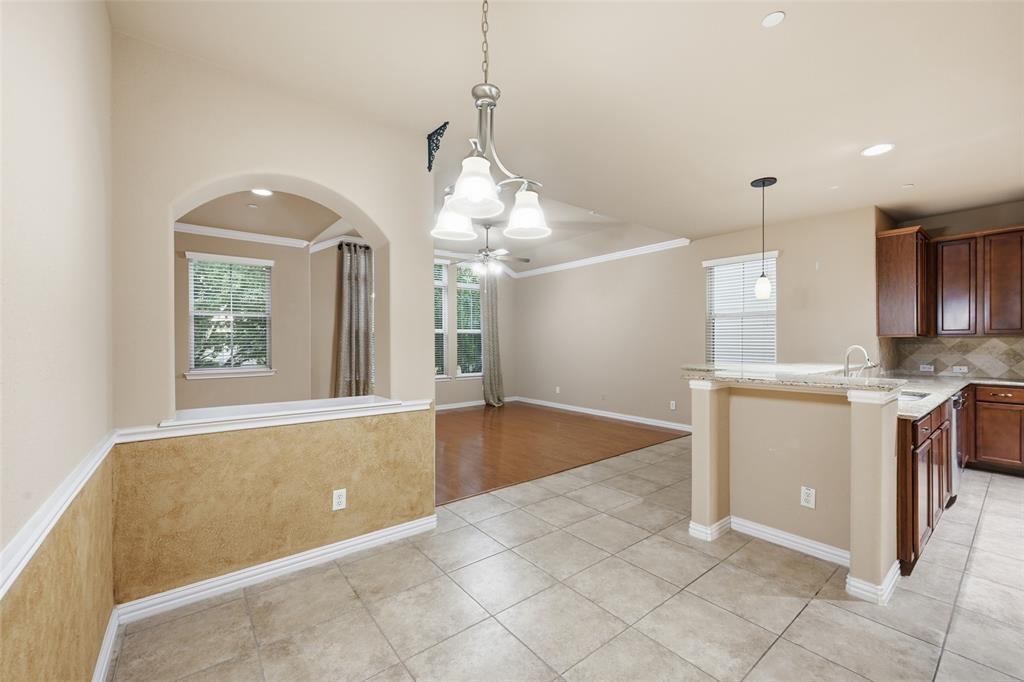 Suncreek Twnhms - Residential