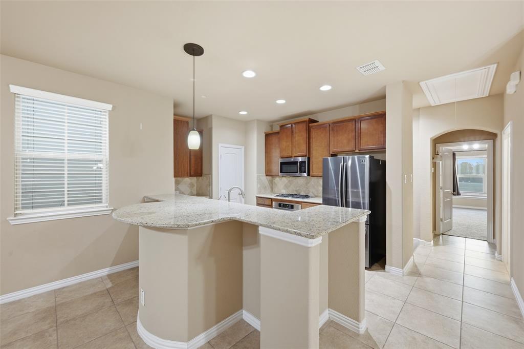 Suncreek Twnhms - Residential