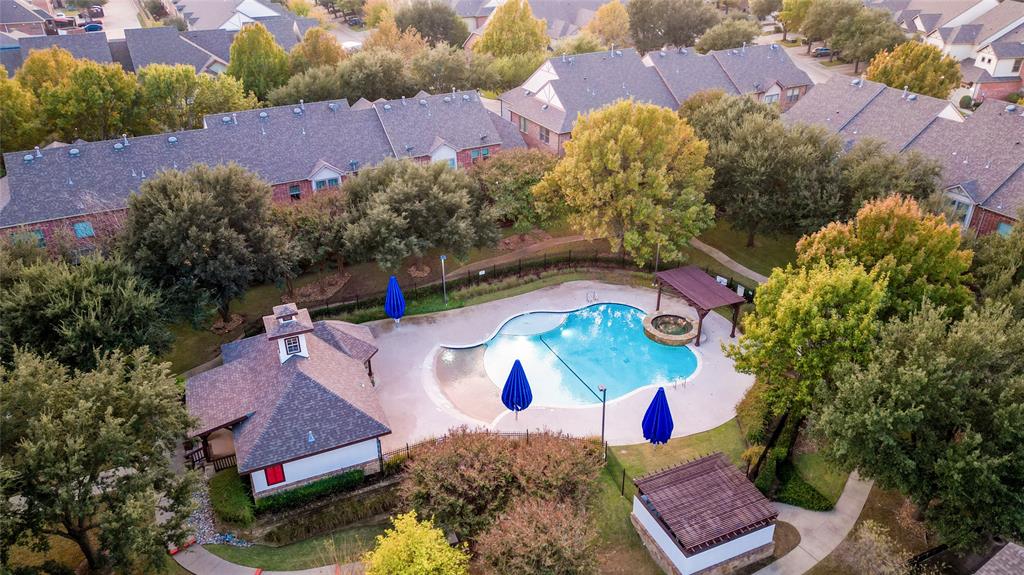 Suncreek Twnhms - Residential