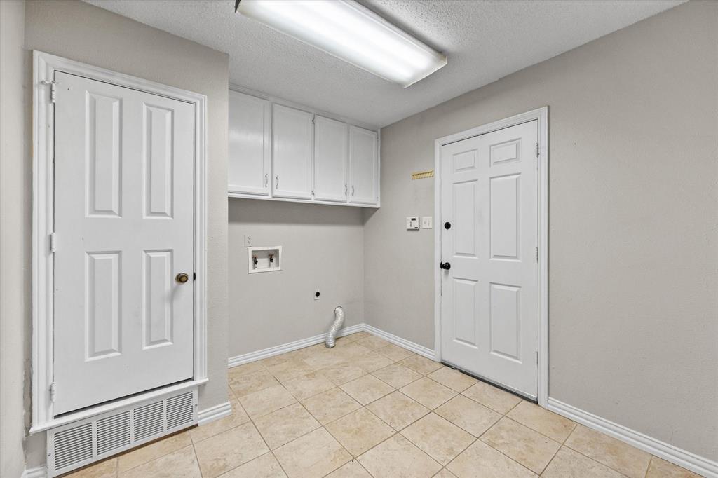 Bentley Village Add - Residential