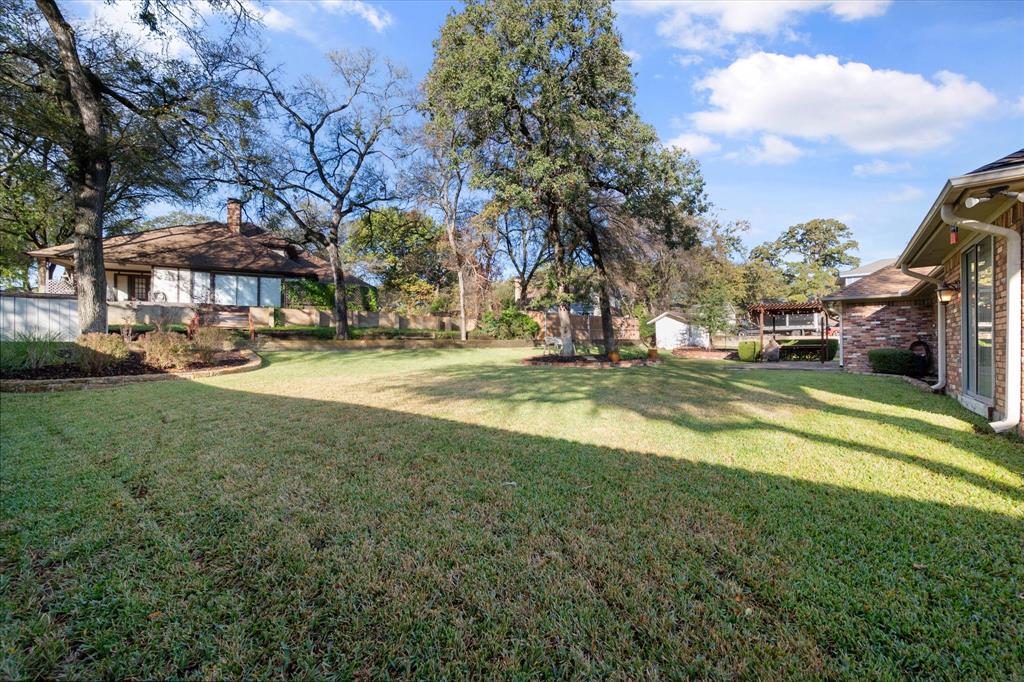 Bentley Village Add - Residential