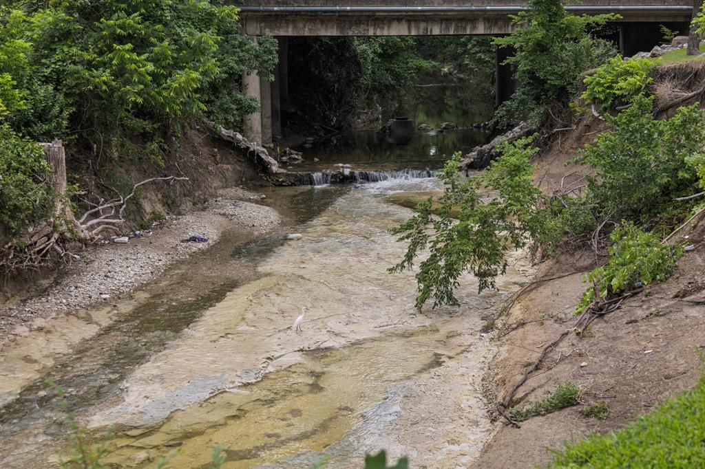 Treetops Ph 02 - Residential