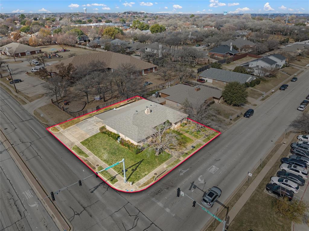 2701 Hurstview Drive