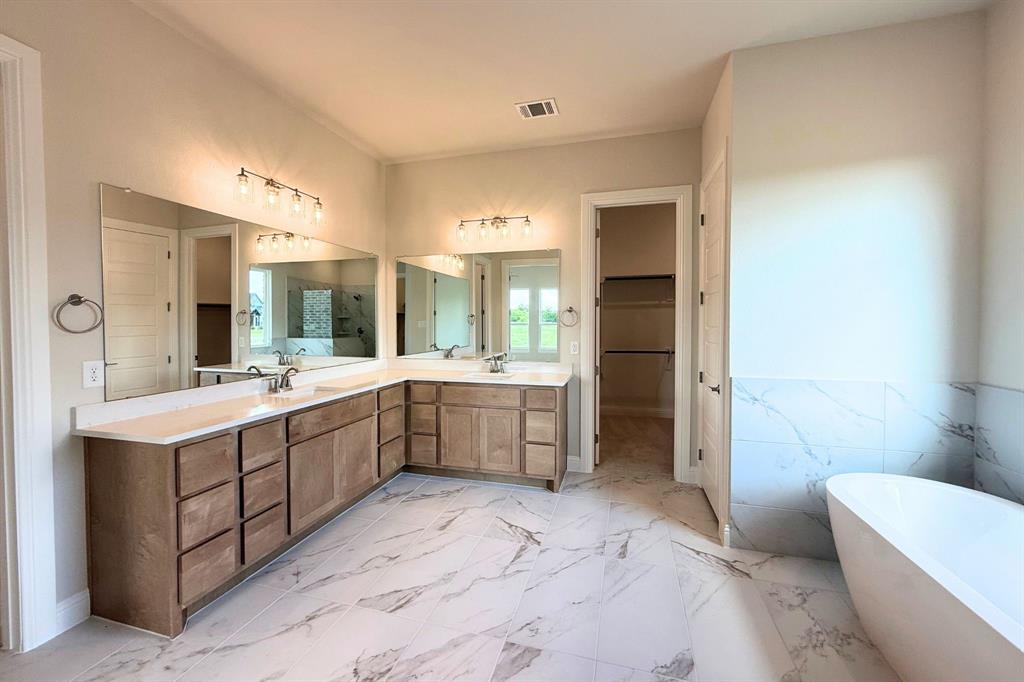 Eagles Estates - Residential