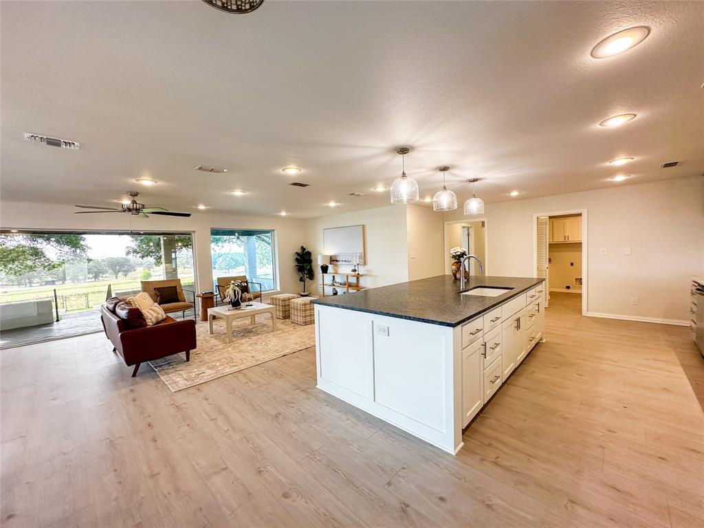 3952 Tin Top Road