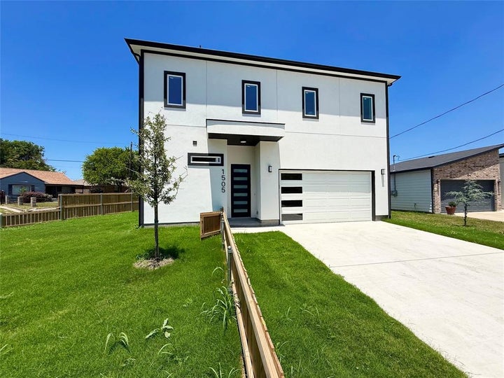 Photo 1 of 24 — 1505 Fordham Road, Dallas, TX 75216