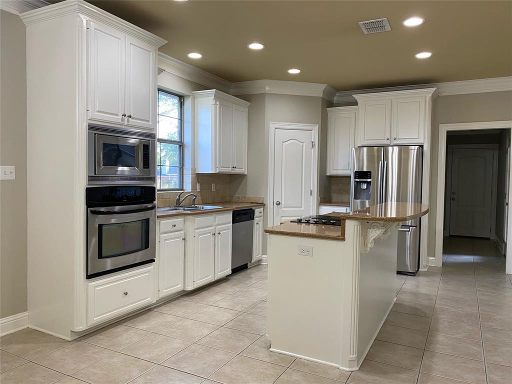 Forest Hills Sub - Residential Lease