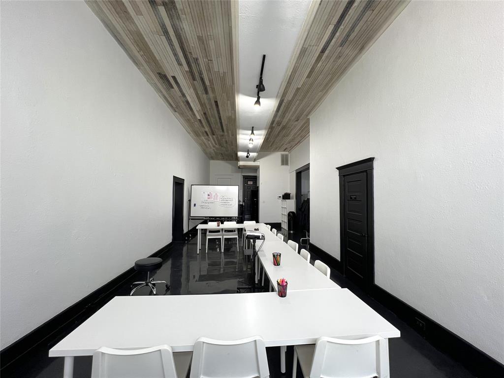 North Fort Worth - Commercial Lease