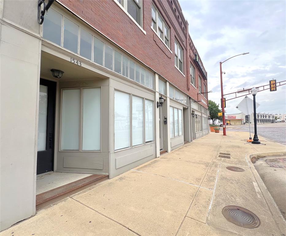 North Fort Worth - Commercial Lease