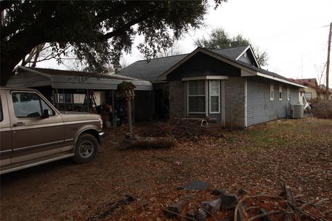 102 Remington Circle Gun Barrel City TX 75156