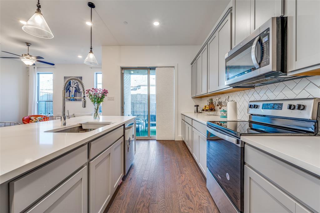 Montgomery Ridge - Residential Lease