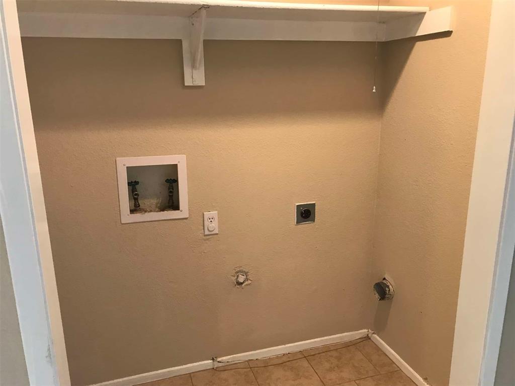 Little Crk Corner - Residential Lease