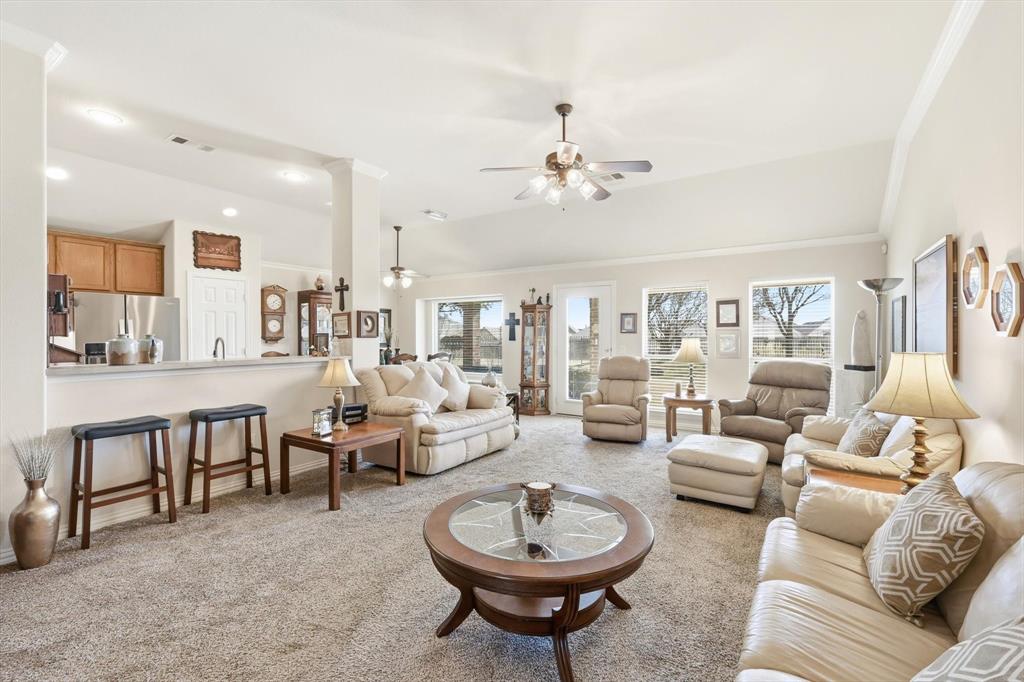 9621 Applewood Trail