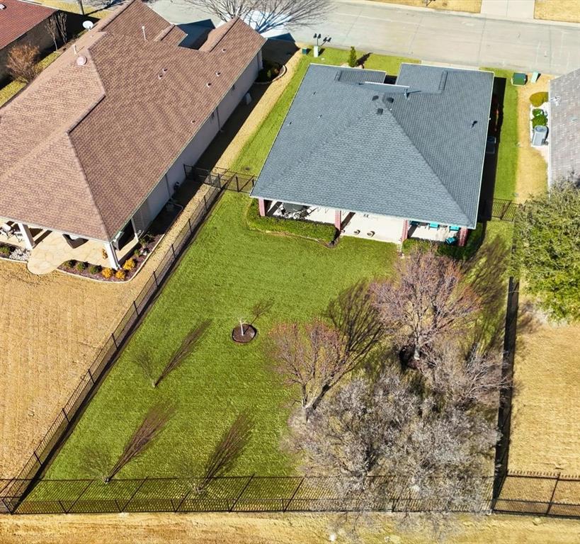 9621 Applewood Trail