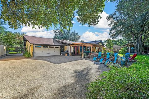 A home in Benbrook