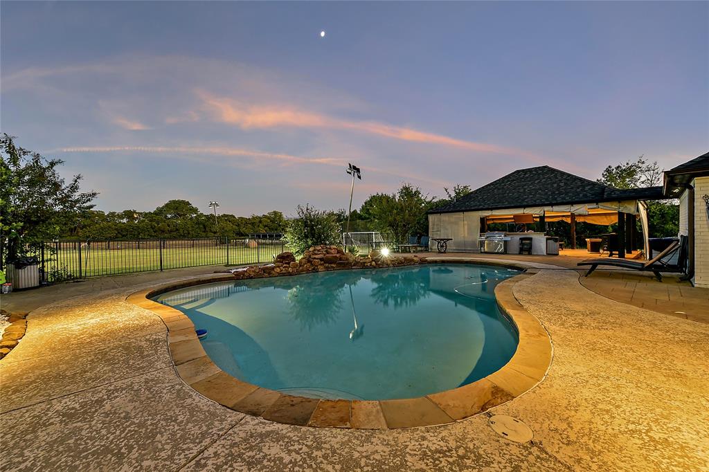 Bloomdale Estates - Farm