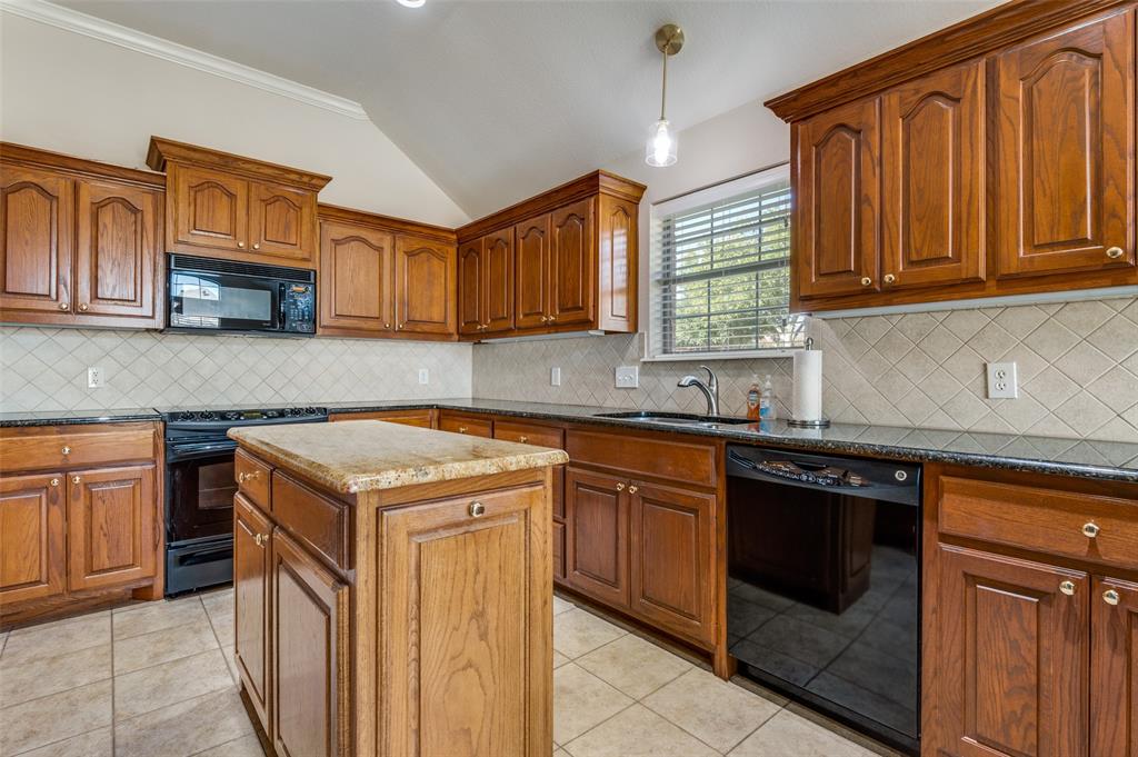 Cresthaven Cottage - Residential