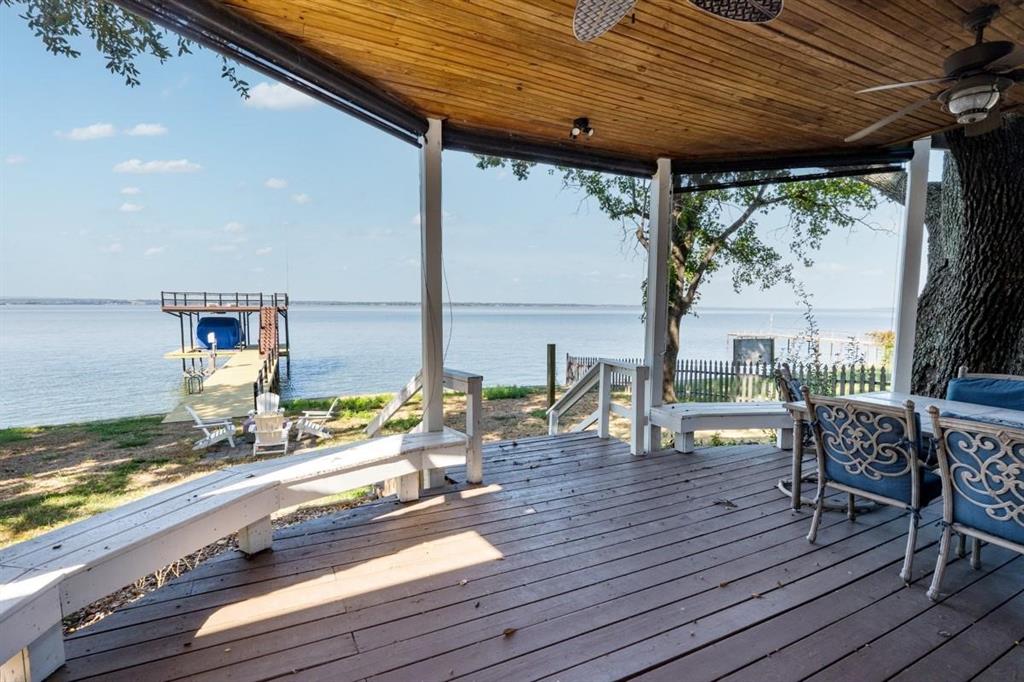 114 Harbor Drive