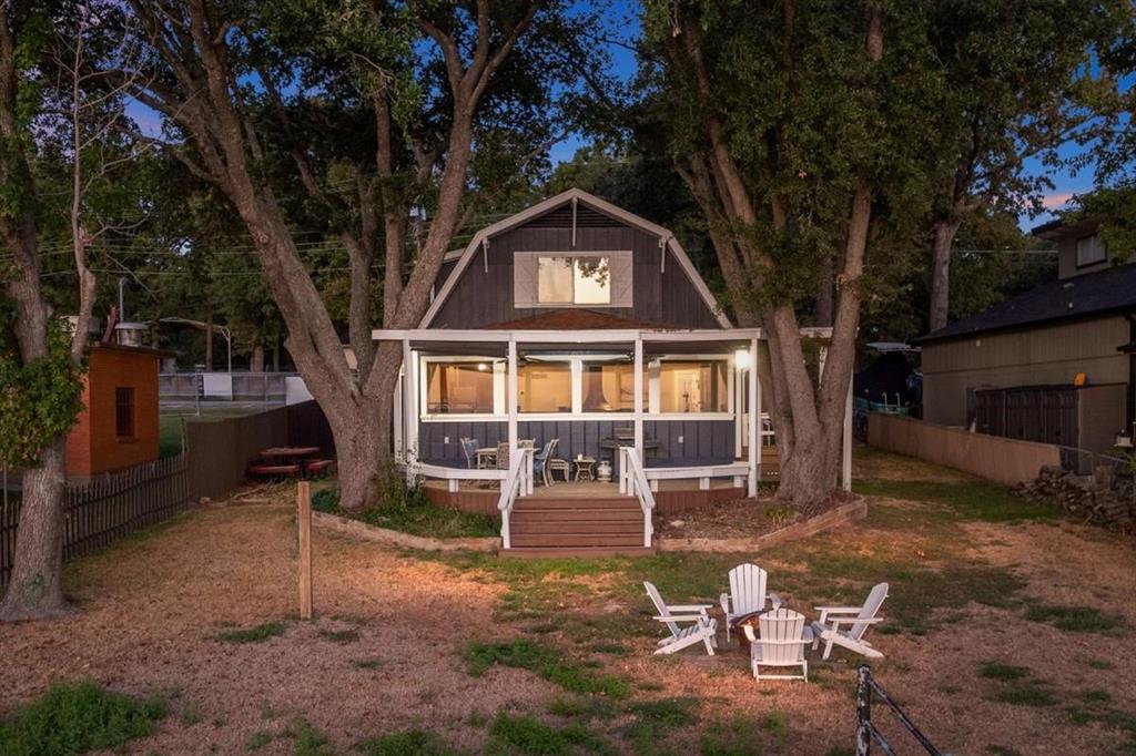 114 Harbor Drive