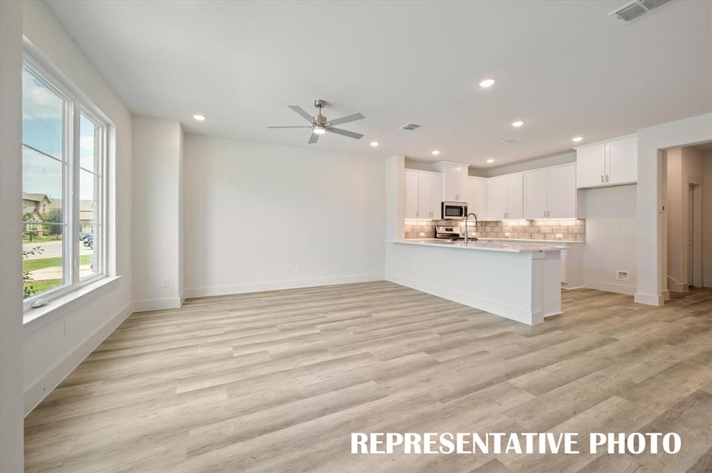 4716 Smokey Quartz Lane