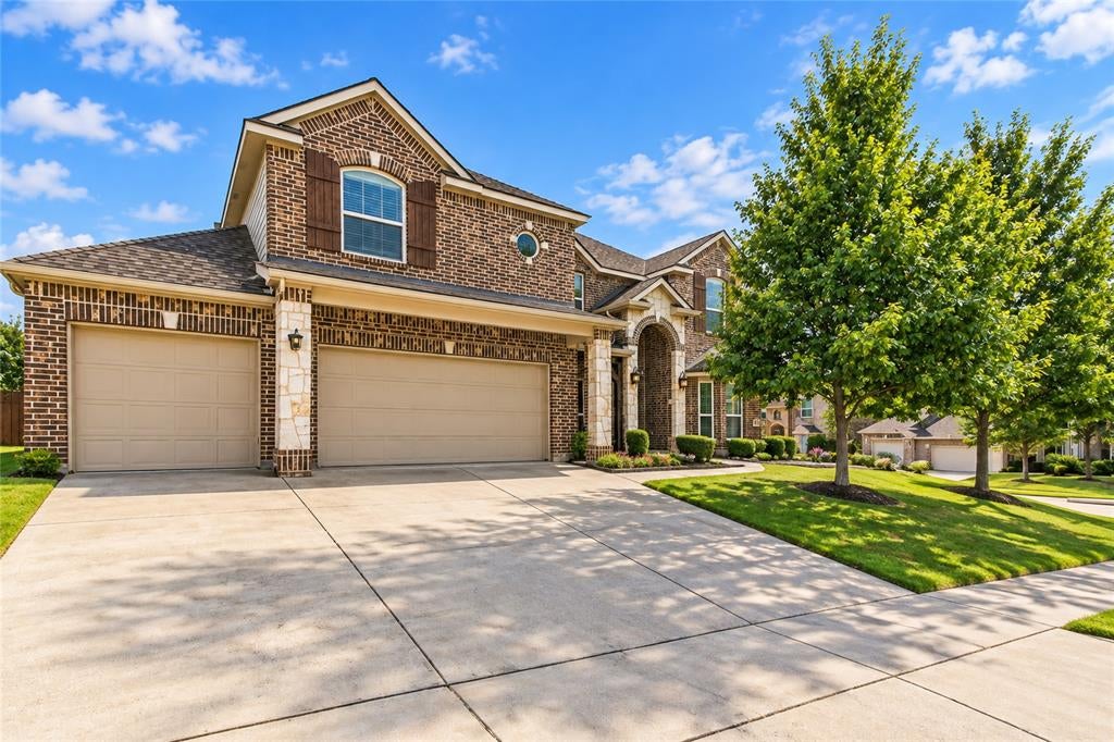 2431 Lusitano Lane