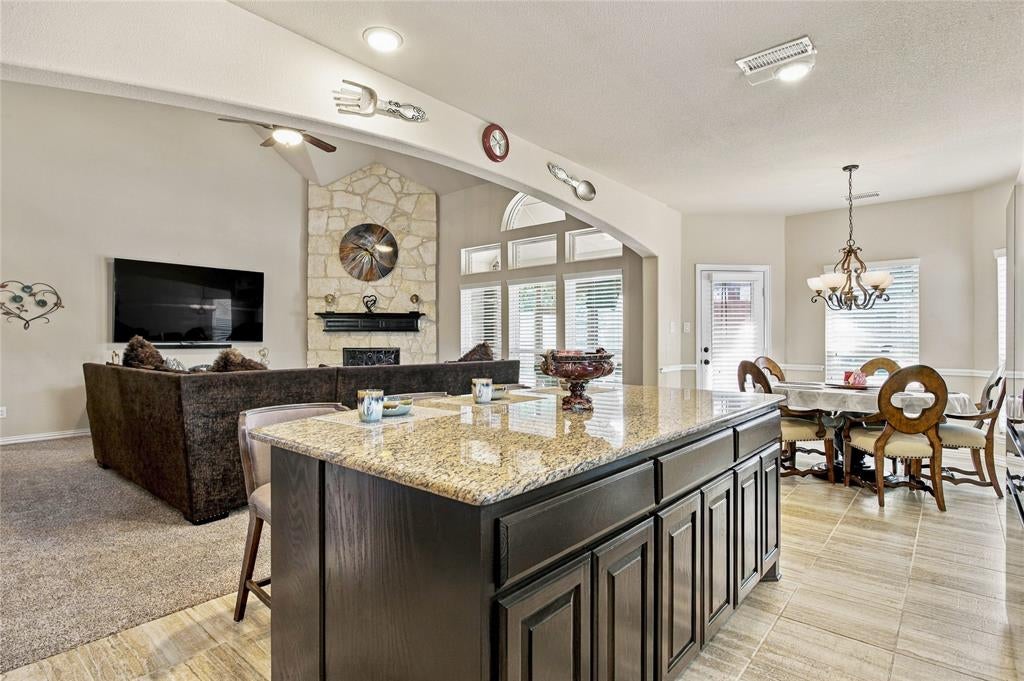2431 Lusitano Lane