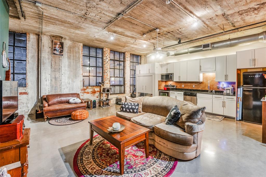 Soco Urban Loft Condo - Residential