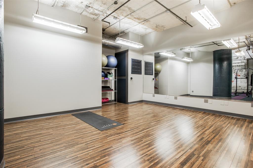 Soco Urban Loft Condo - Residential