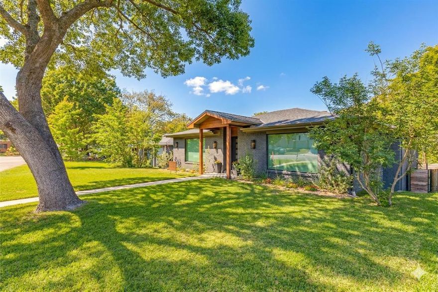 Rare Gem in the Heart of TCU! This stunning 3,360-square-foot residence on the bluff of Worth Hills blends modern luxury with thoughtful design, creating an ideal retreat for families, entertainers, and Horned Frog supporters alike. Fully renovated in 2023 (new HVAC, electrical and plumbing), the home offers a fresh, sophisticated feel throughout, beginning with a chef’s kitchen appointed with high-end finishes and generous workspace; perfect for everyday cooking or hosting gatherings.  With 3 spacious bedrooms and 4 beautifully updated bathrooms, the layout provides both comfort and flexibility. Home presents in like new condition and ready to move in.

The inviting screened-in porch extends the living space outdoors, opening to a show-stopping backyard completed in 2024. Designed for year-round enjoyment, it features an outdoor kitchen, sparkling pool, fire pit, and low-maintenance turf. The yard is fully fenced, accessible by alley, and secured by a drive gate for added privacy. A whole-house generator installed for added comfort and safety. 

One of the home’s most distinctive features is the speakeasy-inspired basement, complete with a custom wine bar—an atmospheric hideaway tailor-made for memorable evenings.

Whether you're seeking proximity to campus for an enrolled student or simply want a beautifully finished home with exceptional indoor-outdoor living, this property offers a rare combination of style, convenience, and character in one of Fort Worth’s most desirable locations.